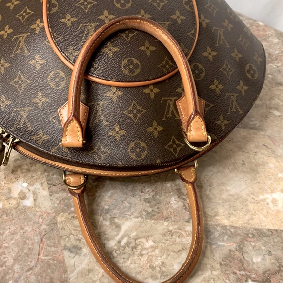 ❤️❤️SOLD❤️❤️Louis Vuitton mono Ellipse GM with free twillies - Picture 9 of 14